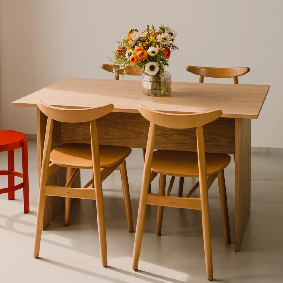 Noo.Ma | Hett Oak Table in Small