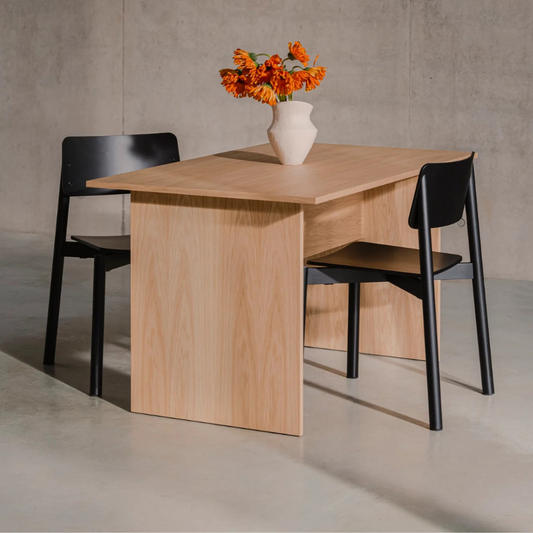 Hett Oak Table in Small