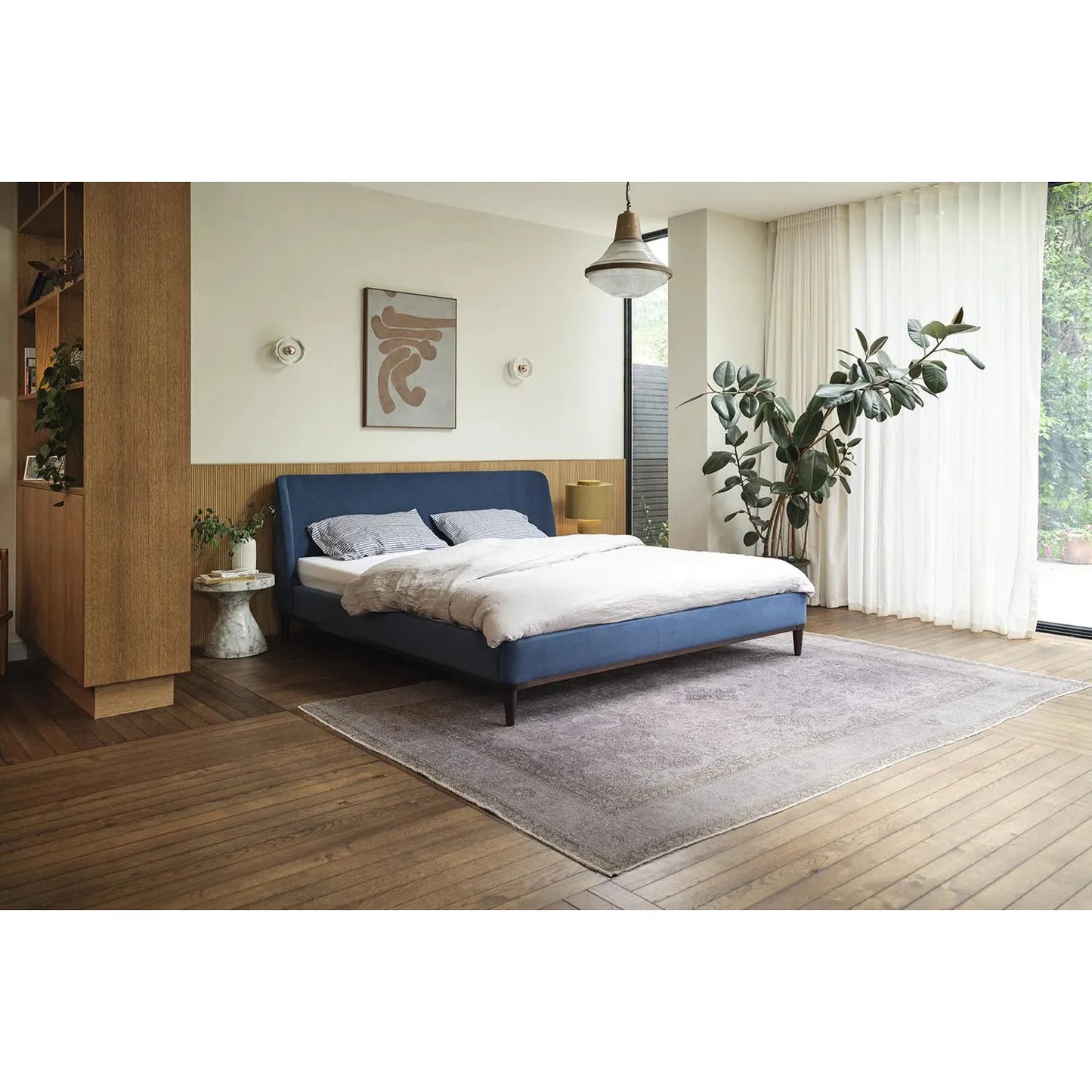 Swyft Model 02 King Size Bed