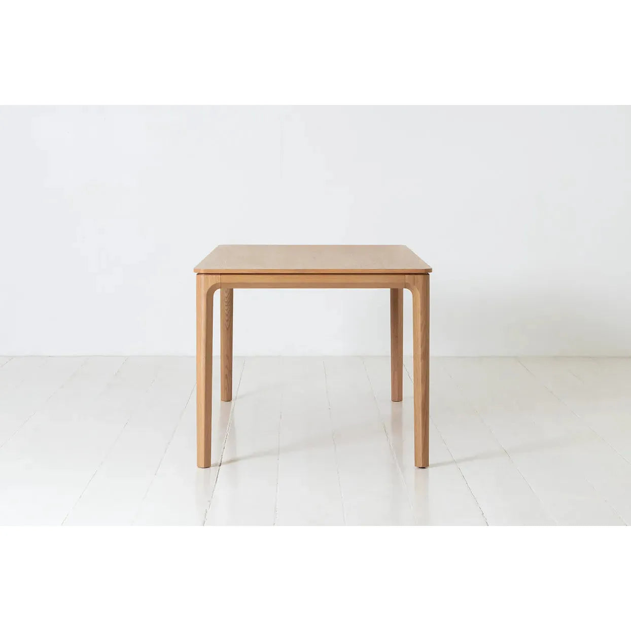 Swyft 01 Extending Dining Table | Oak